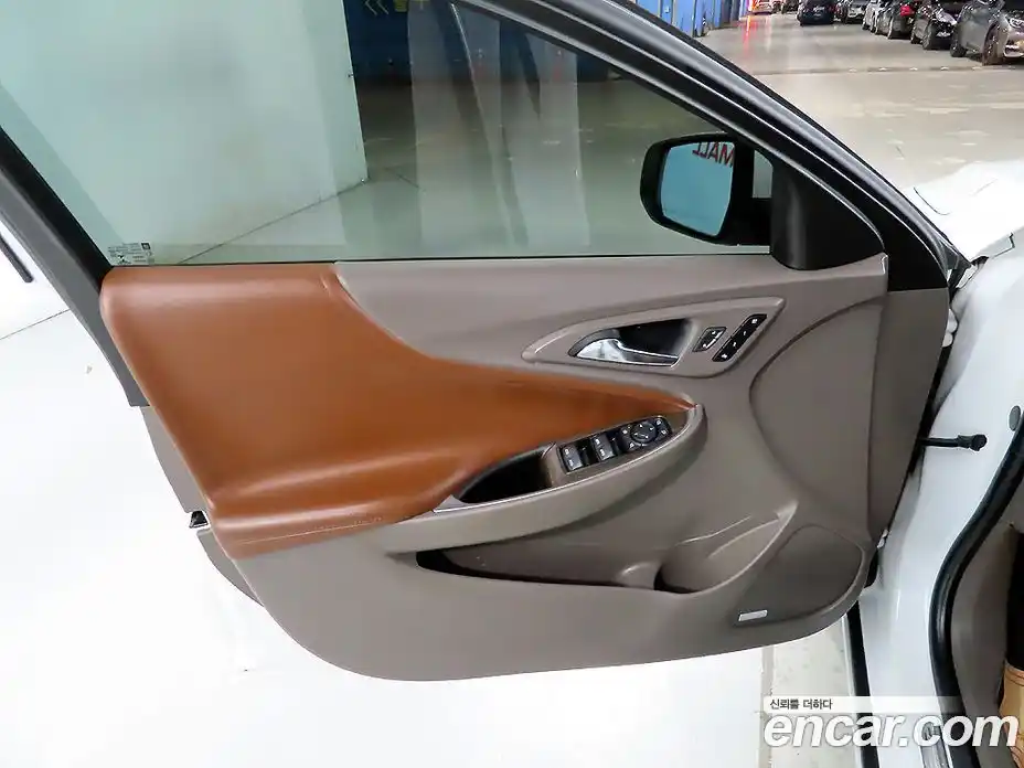 Chevrolet Malibu 2018 2.0 Автомат в Москве № 891076, фото 12