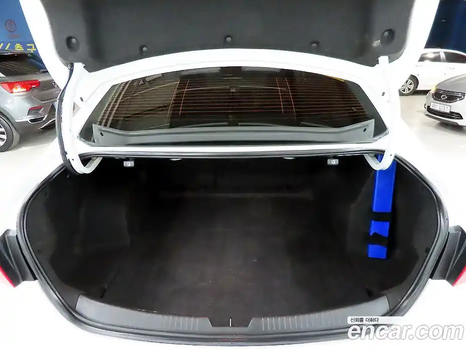 Chevrolet Malibu 2018 2.0 Автомат в Москве № 891076, фото 19