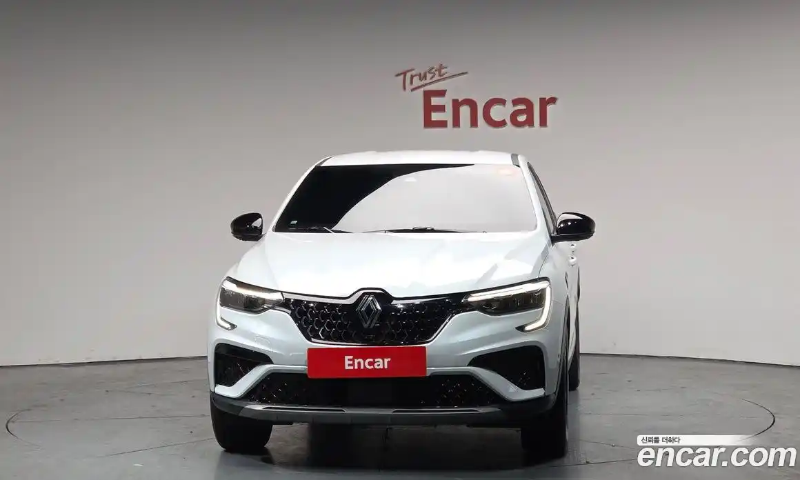 Renault Arkana 2024 1.6 Автомат в Москве № 891665, фото 3