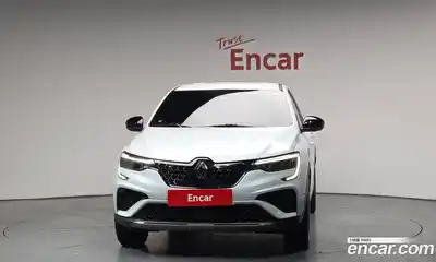 Renault Arkana 2024 1.6 Автомат в Москве № 891665, миниатюра 3