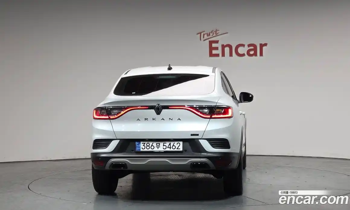 Renault Arkana 2024 1.6 Автомат в Москве № 891665, фото 4