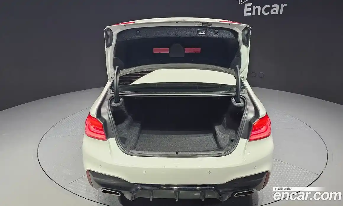 BMW 5-Series 2020 2.0 Автомат в Москве № 892218, фото 20