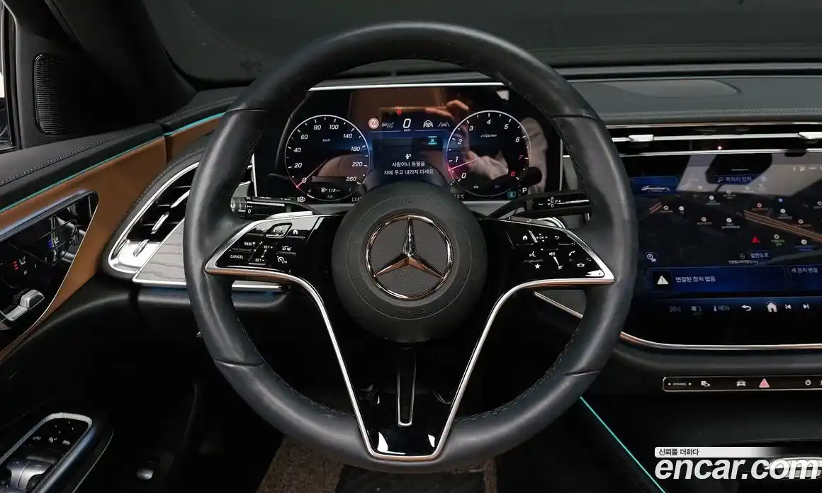 Mercedes-Benz E-Class 2025 2.0 Автомат в Москве № 892513, фото 13