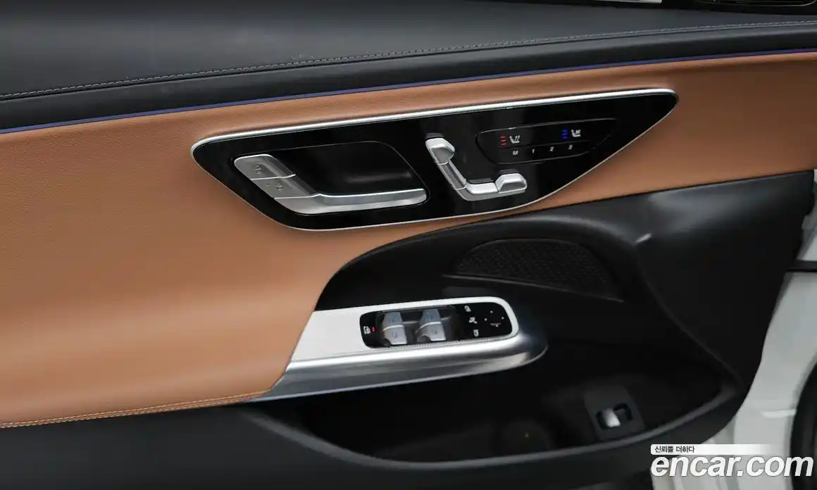 Mercedes-Benz E-Class 2025 2.0 Автомат в Москве № 892513, фото 17