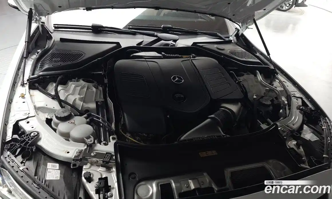 Mercedes-Benz E-Class 2025 2.0 Автомат в Москве № 892513, фото 6