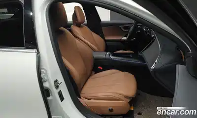 Mercedes-Benz E-Class 2025 2.0 Автомат в Москве № 892513, миниатюра 10