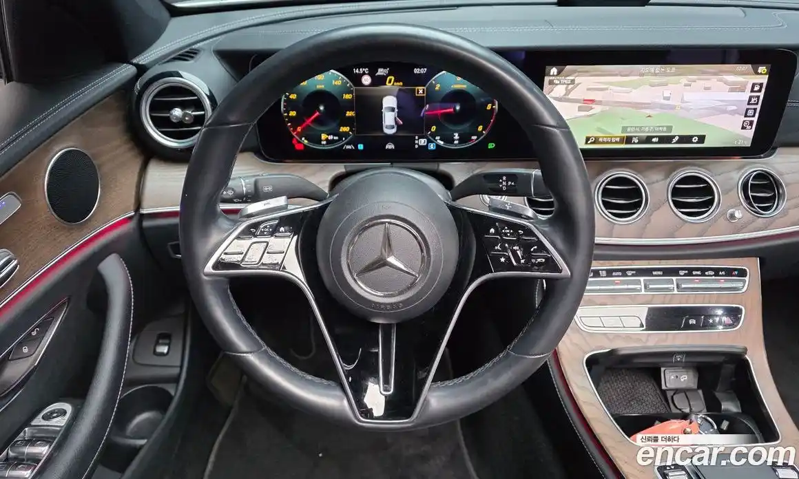 Mercedes-Benz E-Class 2021 1.9 Автомат в Москве № 893275, фото 13