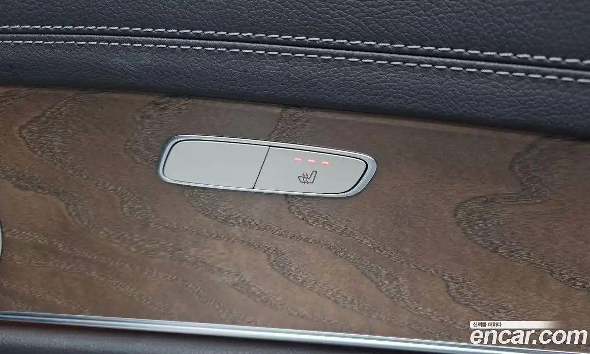 Mercedes-Benz E-Class 2021 1.9 Автомат в Москве № 893275, фото 18