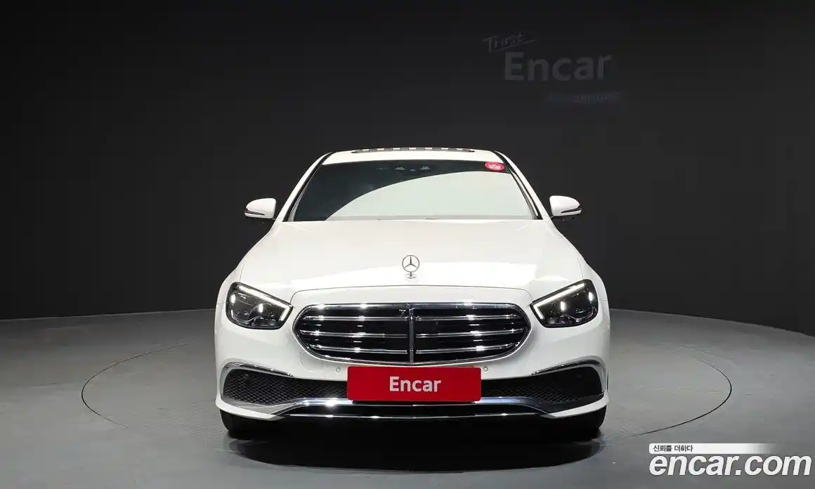 Mercedes-Benz E-Class 2021 1.9 Автомат в Москве № 893275, фото 3