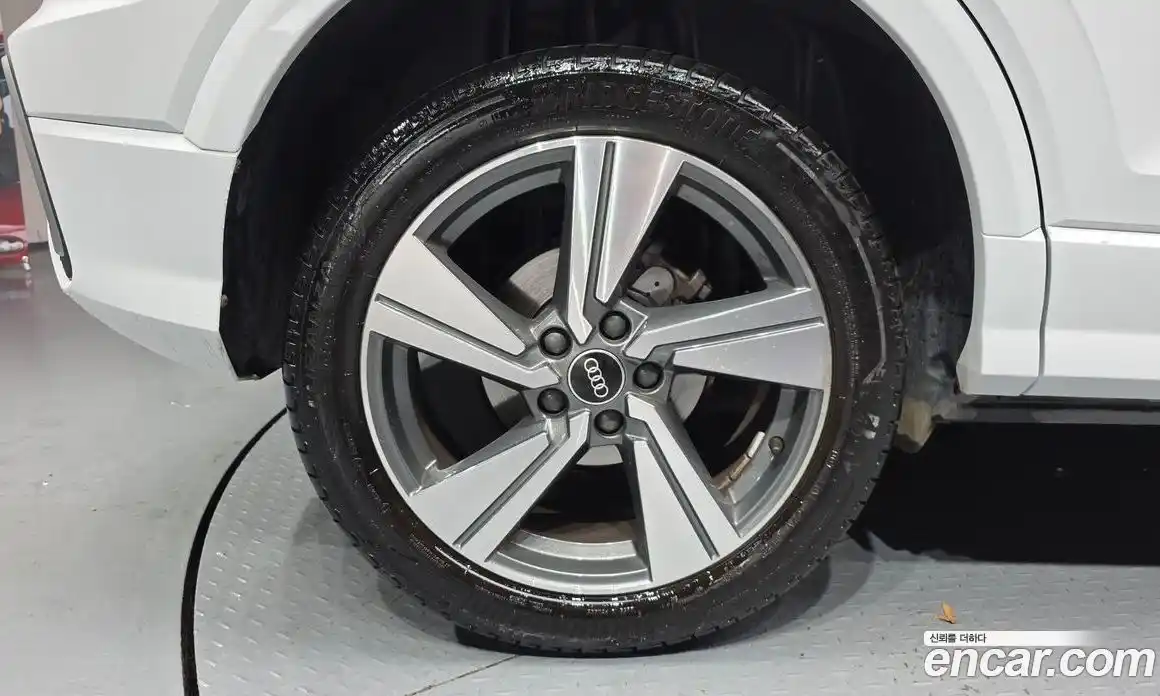 Audi Q2 2023 2.0 Автомат в Москве № 893680, фото 5