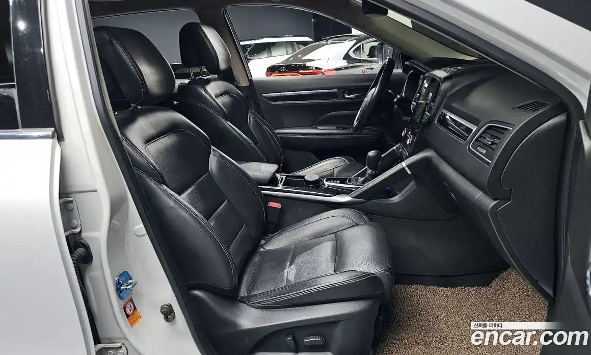 Renault QM6 2016 2.0 гидро в Москве № 106370, фото 10