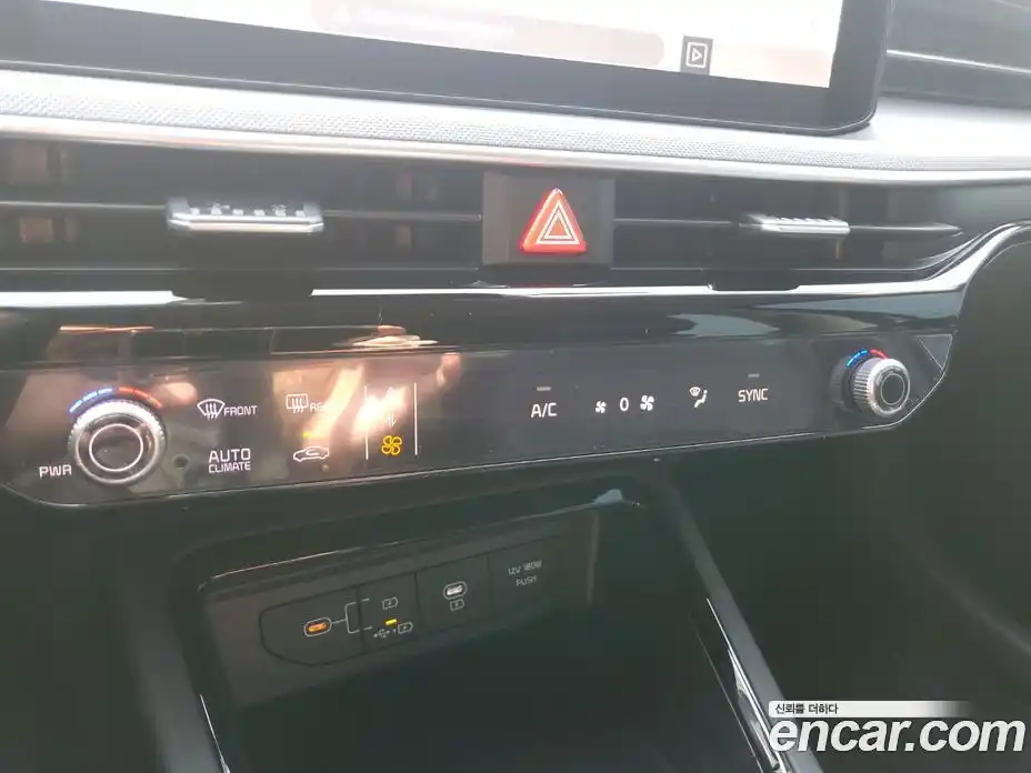 Kia K5 2025 1.6 гидро в Москве № 113968, фото 15