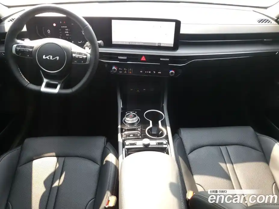 Kia K5 2025 1.6 гидро в Москве № 113968, фото 7