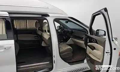 Kia Canival 2023 2.2 гидро в Москве № 120005, миниатюра 11