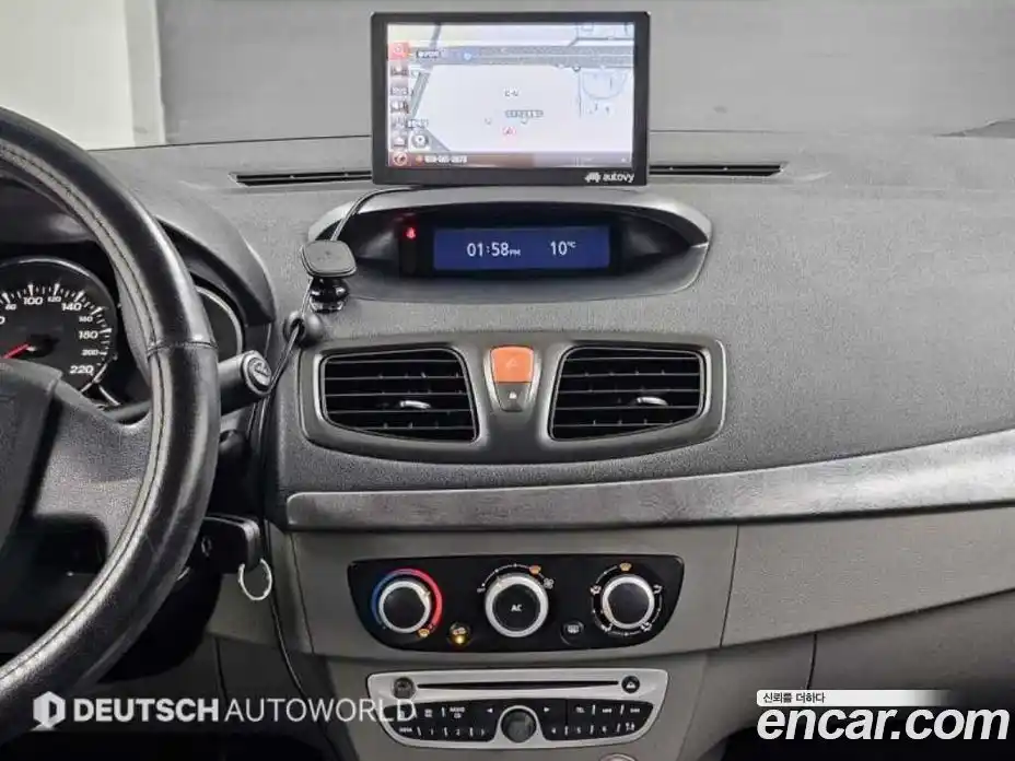 Renault SM3 2011 1.6 гидро в Москве № 152252, фото 14
