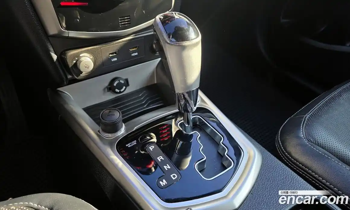 SsangYong TIBOLI 2015 1.6 Автомат в Москве № 35117, фото 9