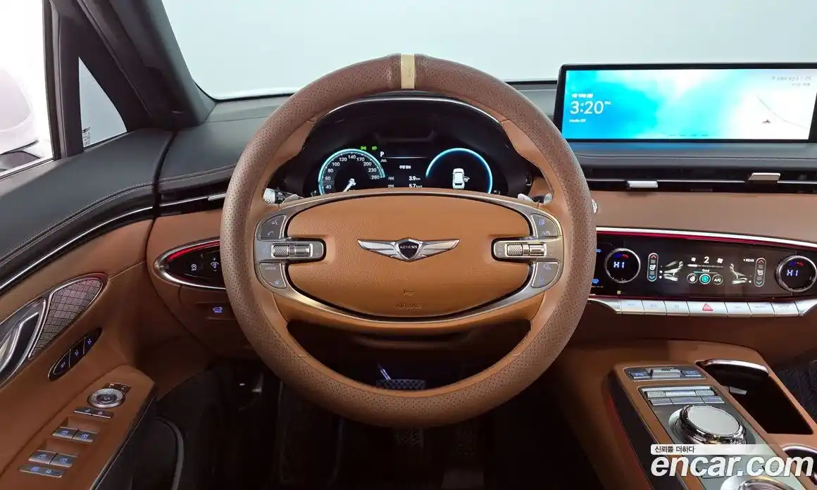 Genesis GV70 2023 2.5 гидро в Москве № 82554, фото 13