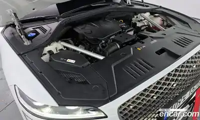 Genesis GV70 2023 2.5 гидро в Москве № 82554, миниатюра 6