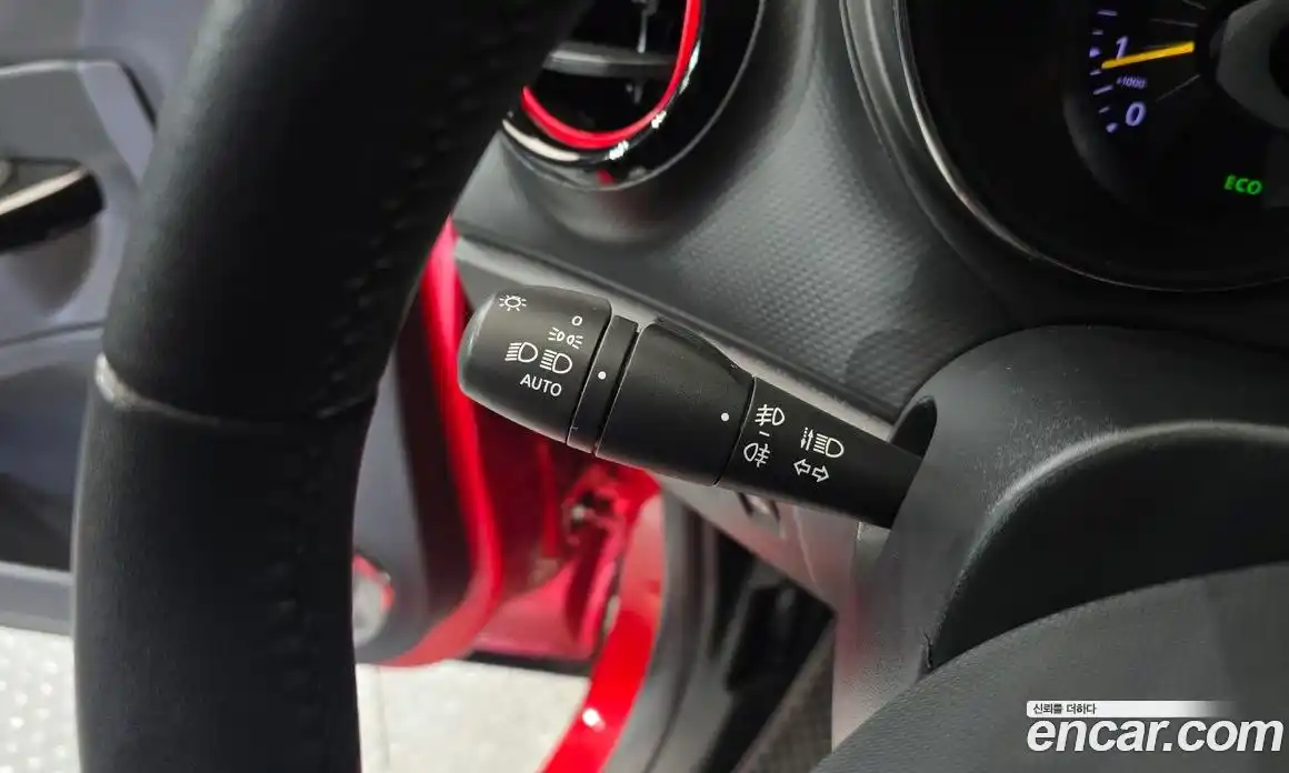 Renault QM3 2015 1.5 Автомат в Москве № 853715, фото 18