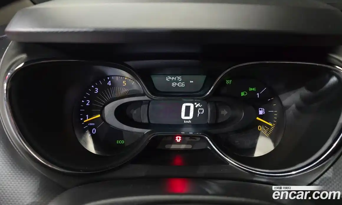 Renault QM3 2015 1.5 Автомат в Москве № 853715, фото 8