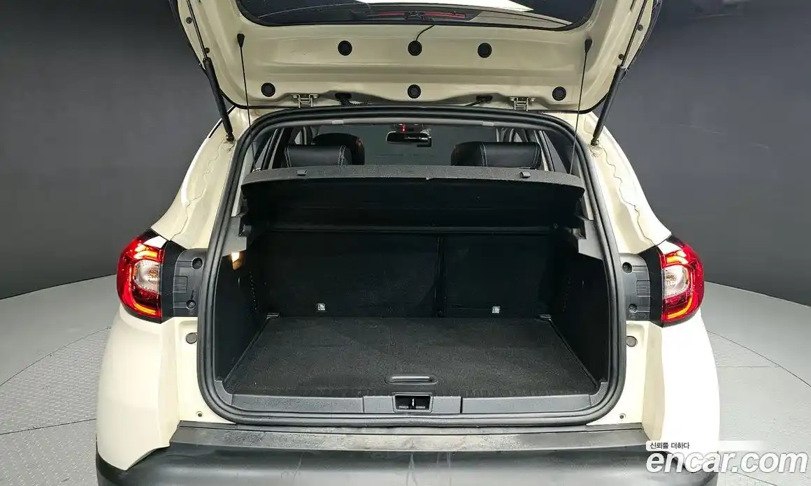 Renault QM3 2017 1.5 Автомат в Москве № 853940, фото 20