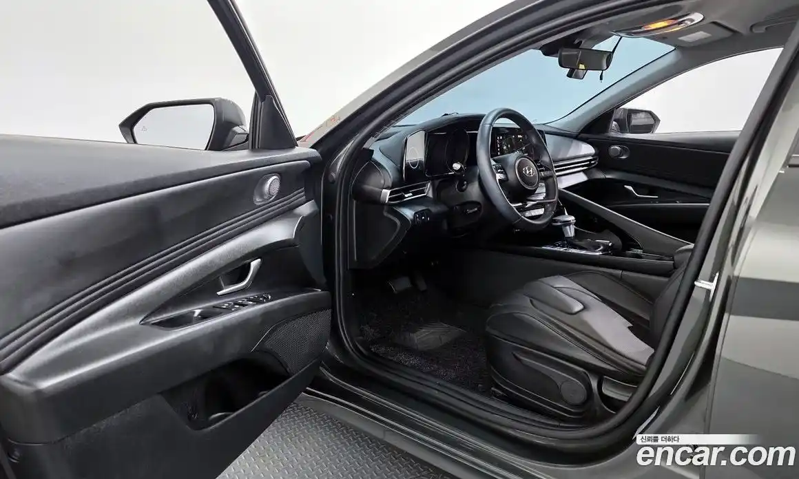 Hyundai Avante 2023 1.6 Автомат в Москве № 854107, фото 11