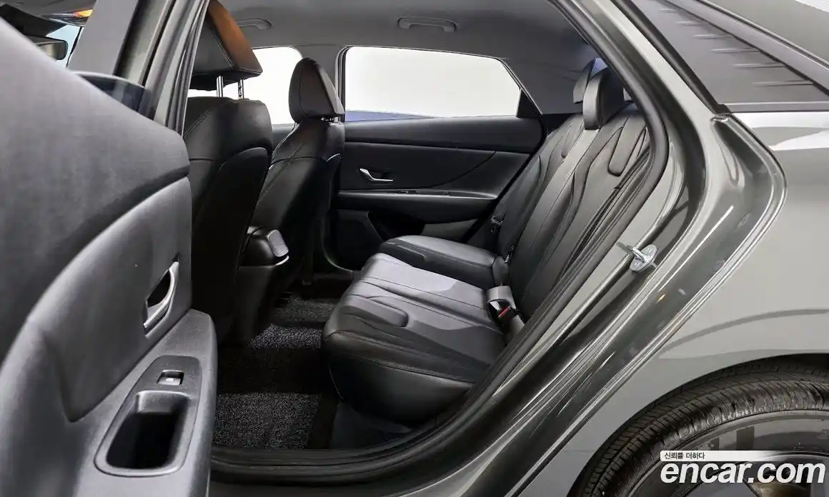 Hyundai Avante 2023 1.6 Автомат в Москве № 854107, фото 12