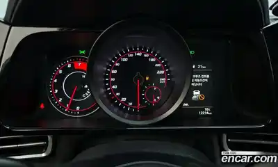 Hyundai Avante 2023 1.6 Автомат в Москве № 854107, миниатюра 8