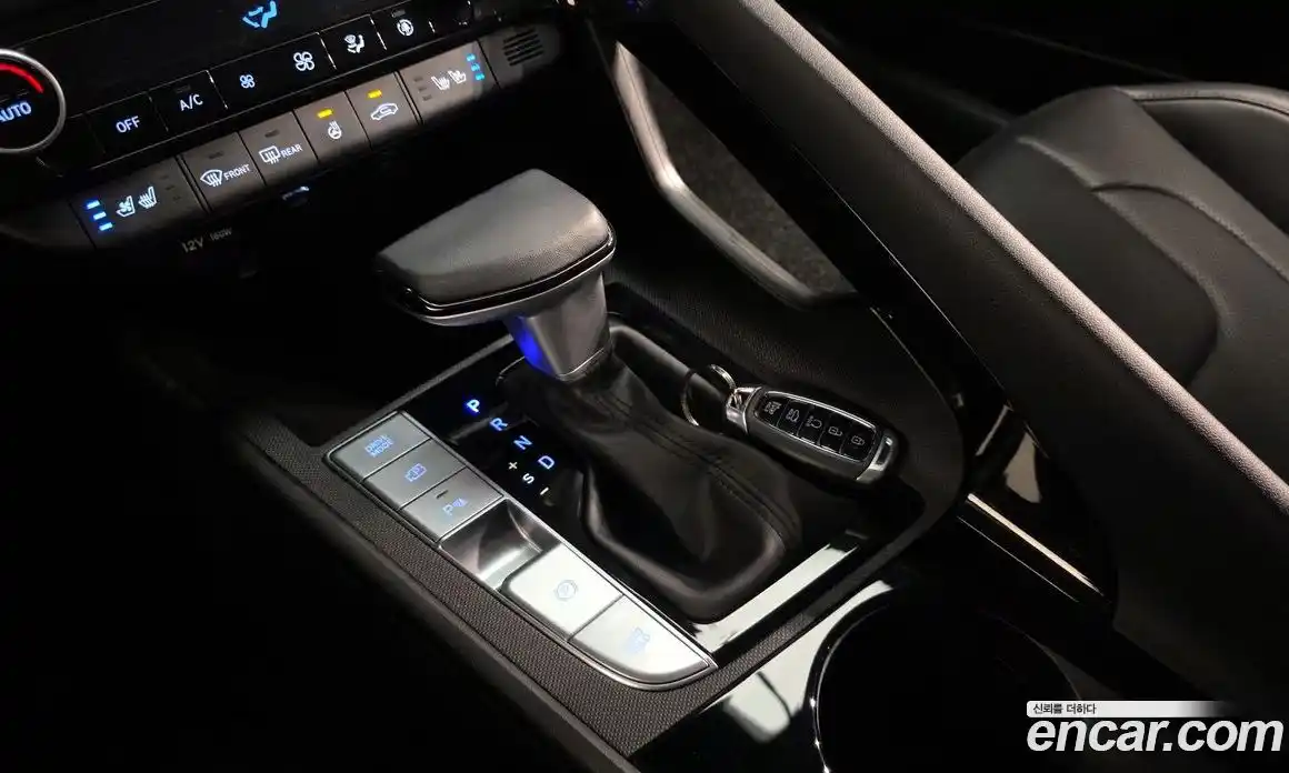 Hyundai Avante 2023 1.6 Автомат в Москве № 854107, фото 9