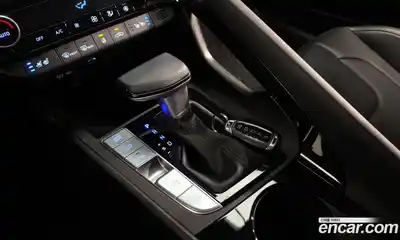 Hyundai Avante 2023 1.6 Автомат в Москве № 854107, миниатюра 9