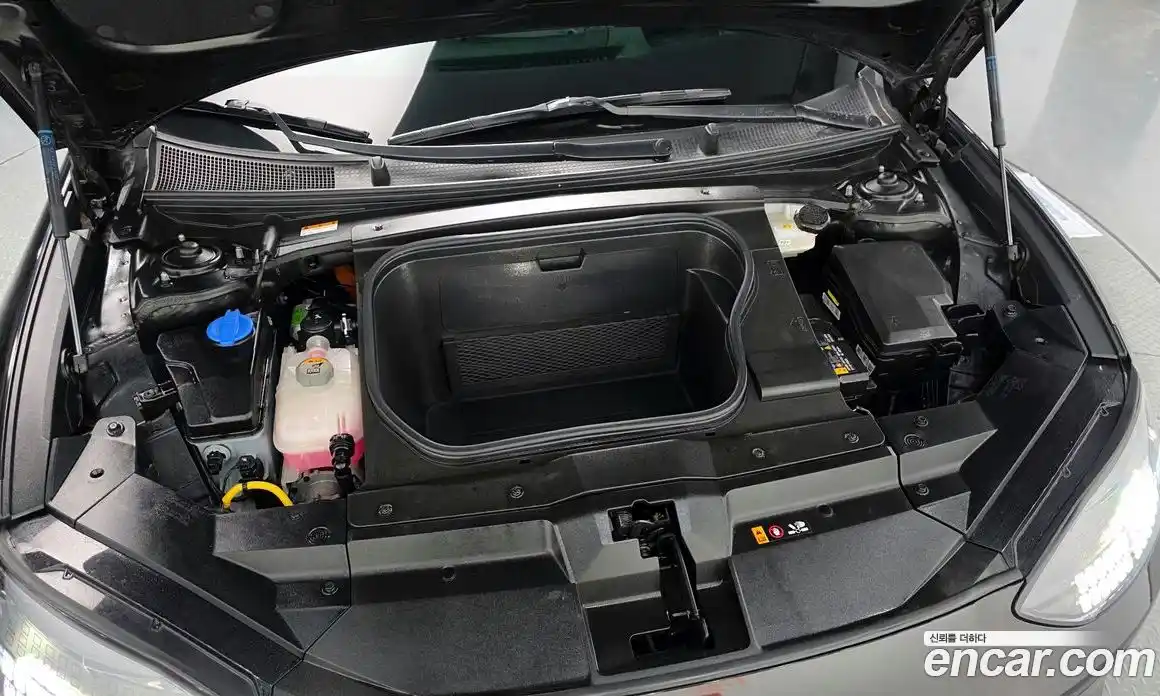 Hyundai Ioniq 6 2023 0.1 Автомат в Москве № 854219, фото 6