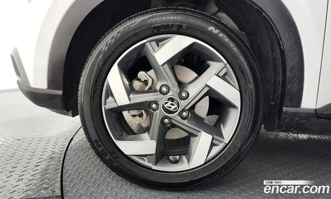 Hyundai Venue 2021 1.6 Автомат в Москве № 854360, фото 4