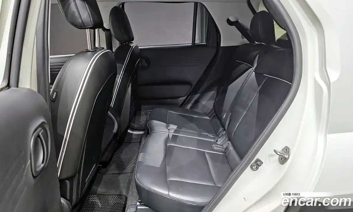 Hyundai Casper 2021 1.0 гидро в Москве № 854441, фото 12