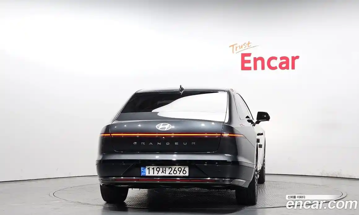 Hyundai Grandeur 2023 1.6 Автомат в Москве № 854720, фото 4