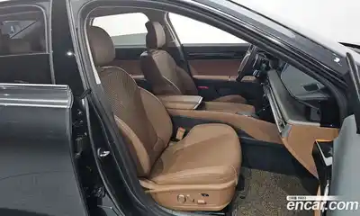 Hyundai Grandeur 2023 1.6 Автомат в Москве № 854720, миниатюра 10