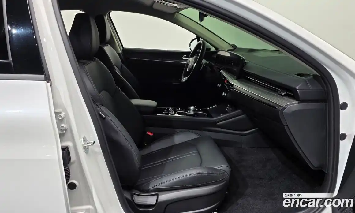 Kia K5 2025 2.0 Автомат в Москве № 854756, фото 11