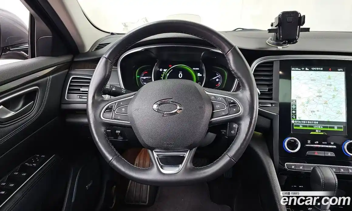 Renault SM6 2016 1.6 Автомат в Москве № 855080, фото 13