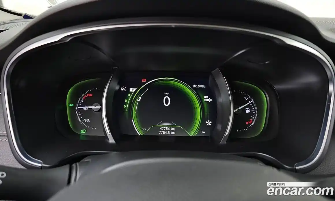 Renault SM6 2016 1.6 Автомат в Москве № 855080, фото 8