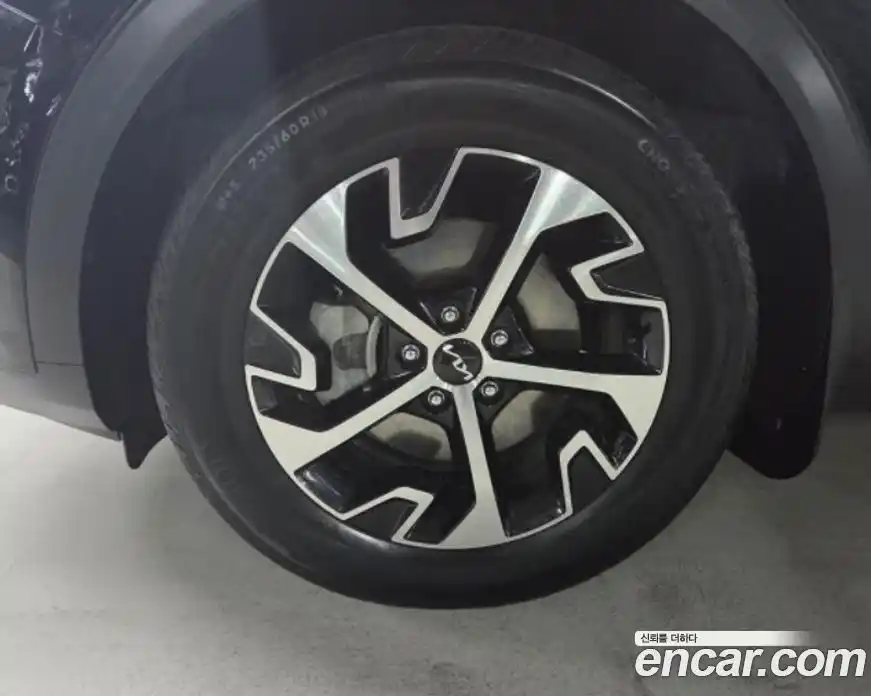 Kia Sportage 2022 1.6 Автомат в Москве № 855336, фото 5