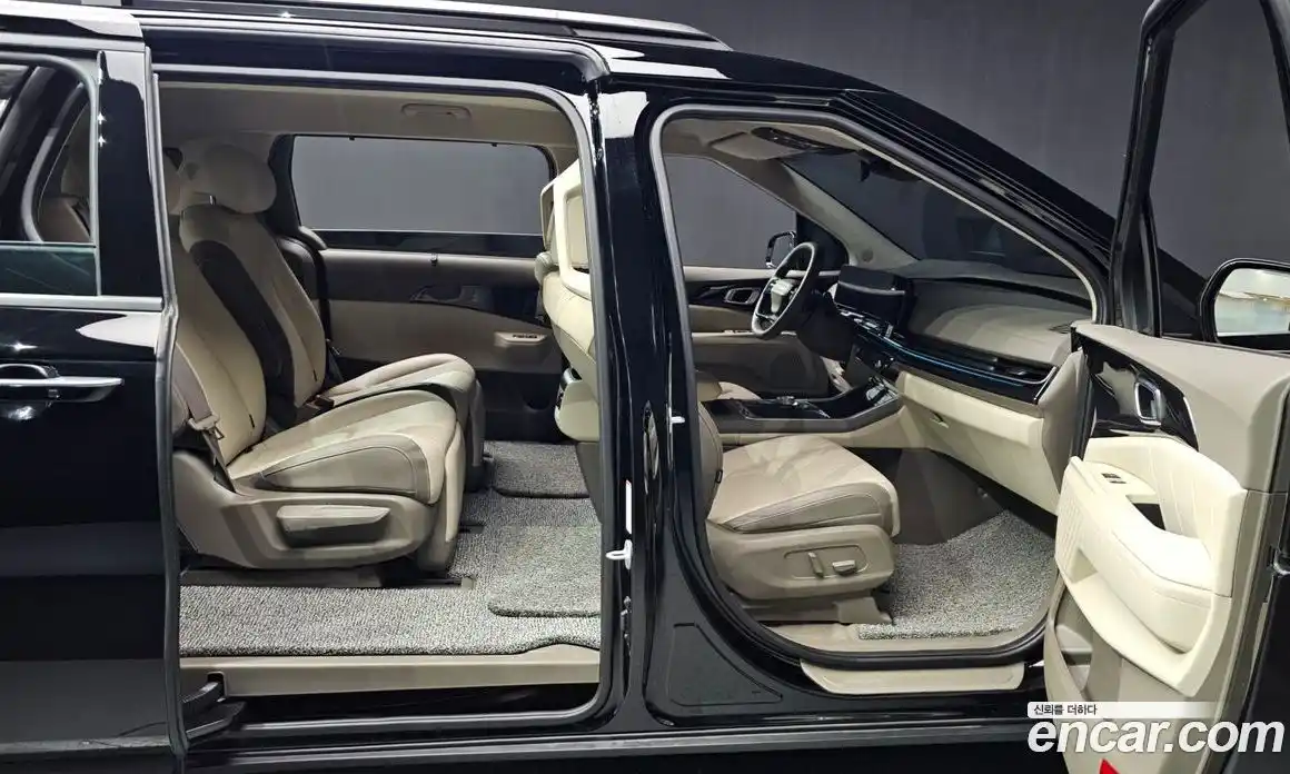 Kia Canival 2024 2.2 Автомат в Москве № 855459, фото 11