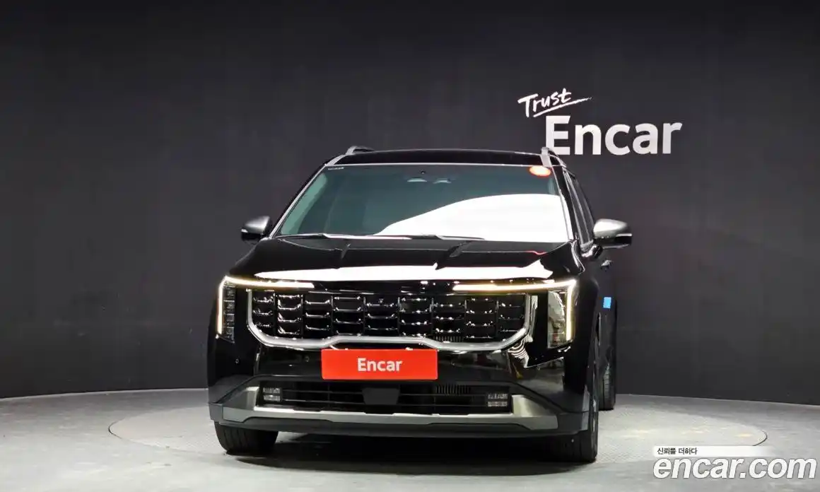 Kia Canival 2024 2.2 Автомат в Москве № 855459, фото 3