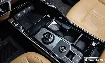 Kia Sorento 2022 1.6 Автомат в Москве № 855478, миниатюра 9