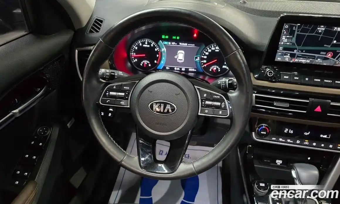 Kia Seltos 2019 1.6 Автомат в Москве № 855518, фото 12