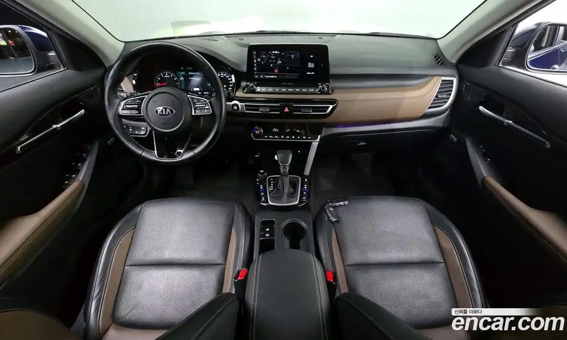 Kia Seltos 2019 1.6 Автомат в Москве № 855518, фото 6