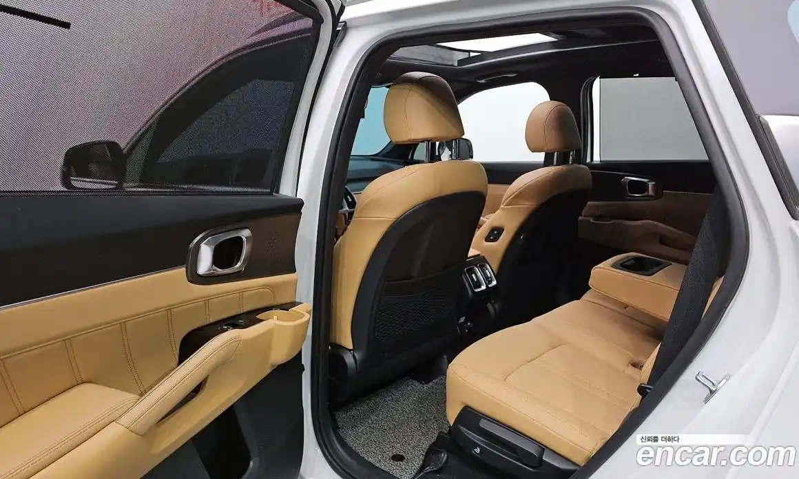 Kia Sorento 2022 1.6 Автомат в Москве № 855804, фото 11