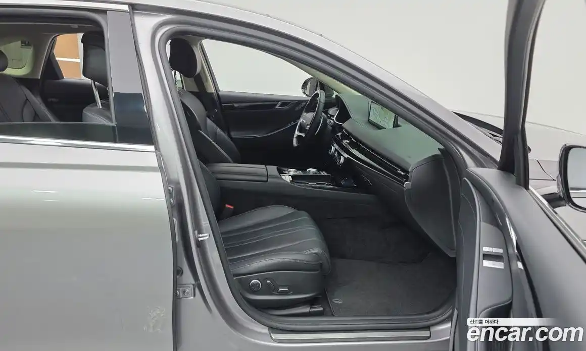 Genesis G80 2023 2.5 Автомат в Москве № 856002, фото 11