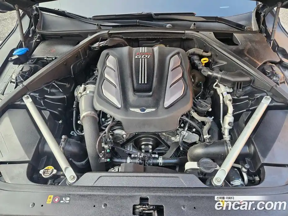 Genesis G90 2019 3.3 Автомат в Москве № 856115, фото 16