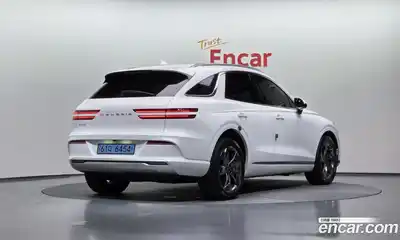 Genesis GV70 2022 0.1 Автомат в Москве № 856155, миниатюра 2