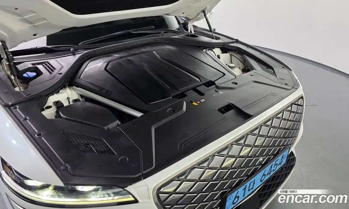 Genesis GV70 2022 0.1 Автомат в Москве № 856155, фото 6