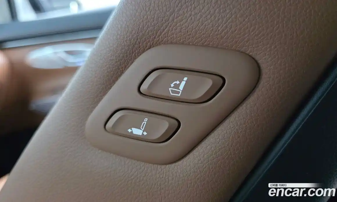 Genesis GV70 2023 2.5 Автомат в Москве № 856209, фото 18